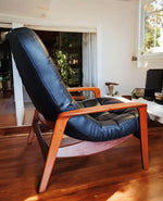 REFINISHED Mid Century Modern R.Huber Teak SCOOP Lounge Chair 9