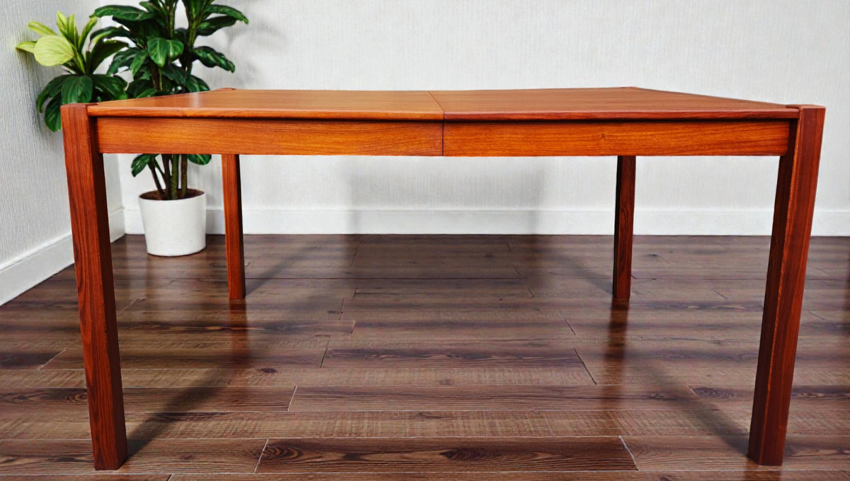 REFINISHED Mid Century Modern Rosewood Table w 2 Leaves 54