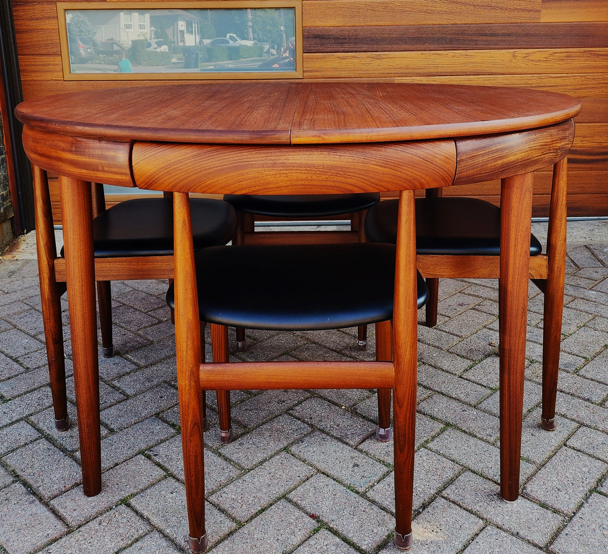 REFINISHED Danish MCM ROUNDETTE Teak Extension Table & 4 Chairs (four-legged) by Hans Olsen