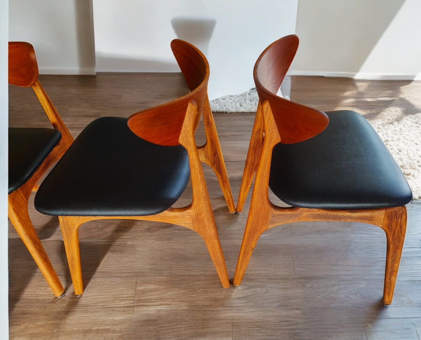 4 REFINISHED Mid Century Modern Walnut Chairs by Deilcraft