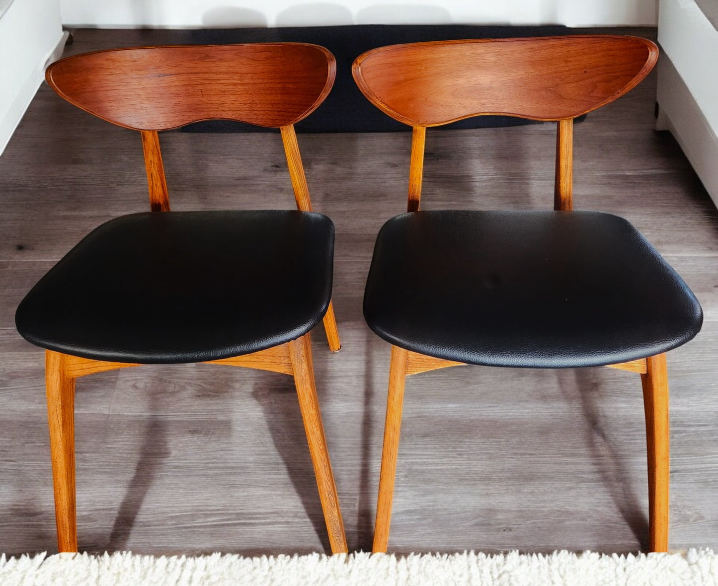 4 REFINISHED Mid Century Modern Walnut Chairs by Deilcraft
