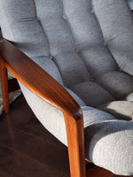 REFINISHED REUPHOLSTERED MCM Teak Scoop Lounge Chair by R. Huber 2