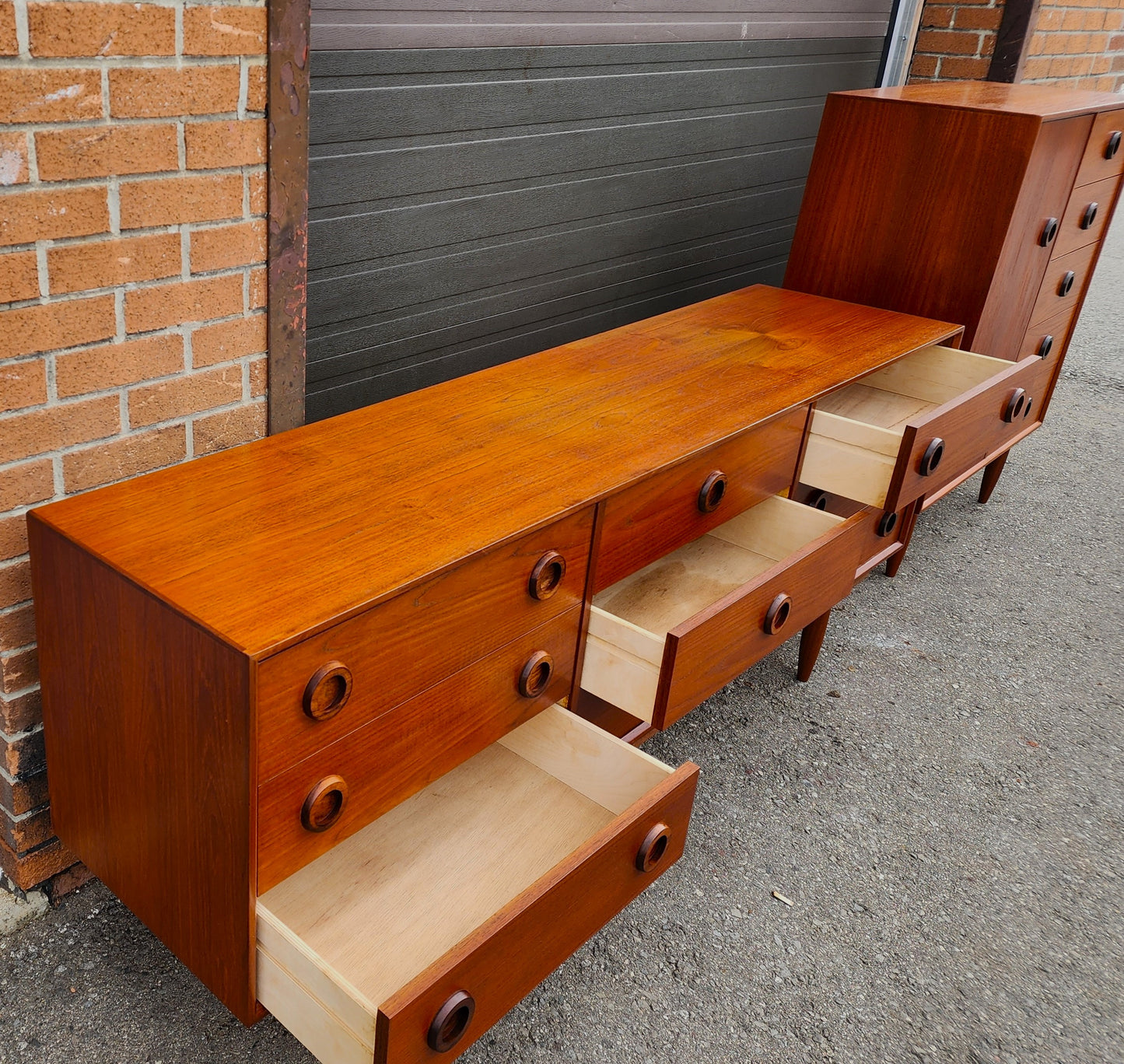 REFINISHED MCM Teak & Rosewood Bed Queen w nightstands, 9 Drawers Dresser & Tallboy