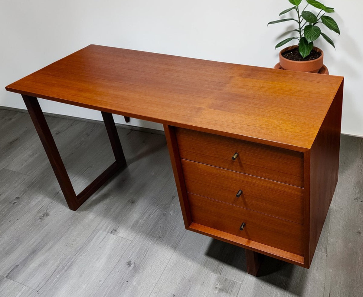REFINISHED Mid Century Modern Teak Desk by RS Associates 4 ft