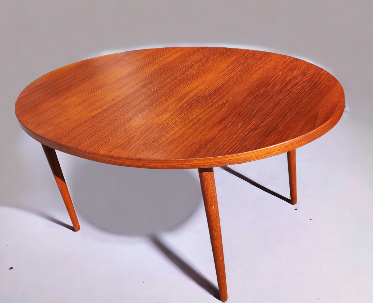 REFINISHED Danish Mid Century Modern Teak Table Oval w 2 Leaves 60