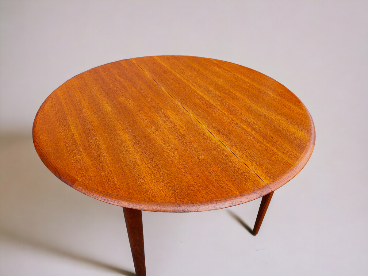 REFINISHED Mid Century Modern Teak Table Round w Leaf 42