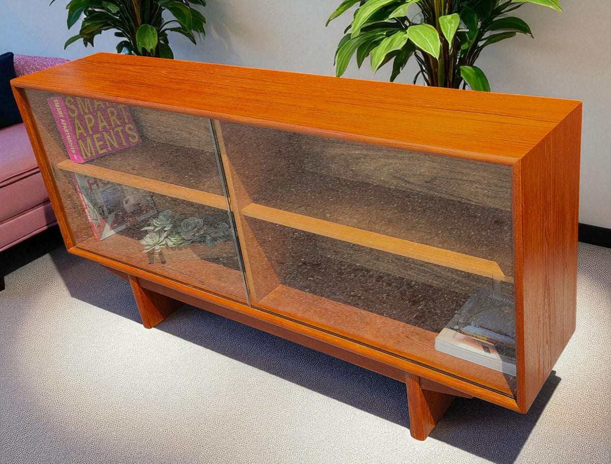 REFINISHED Mid Century Modern Teak Display Bookcase TV Media Console 5 ft