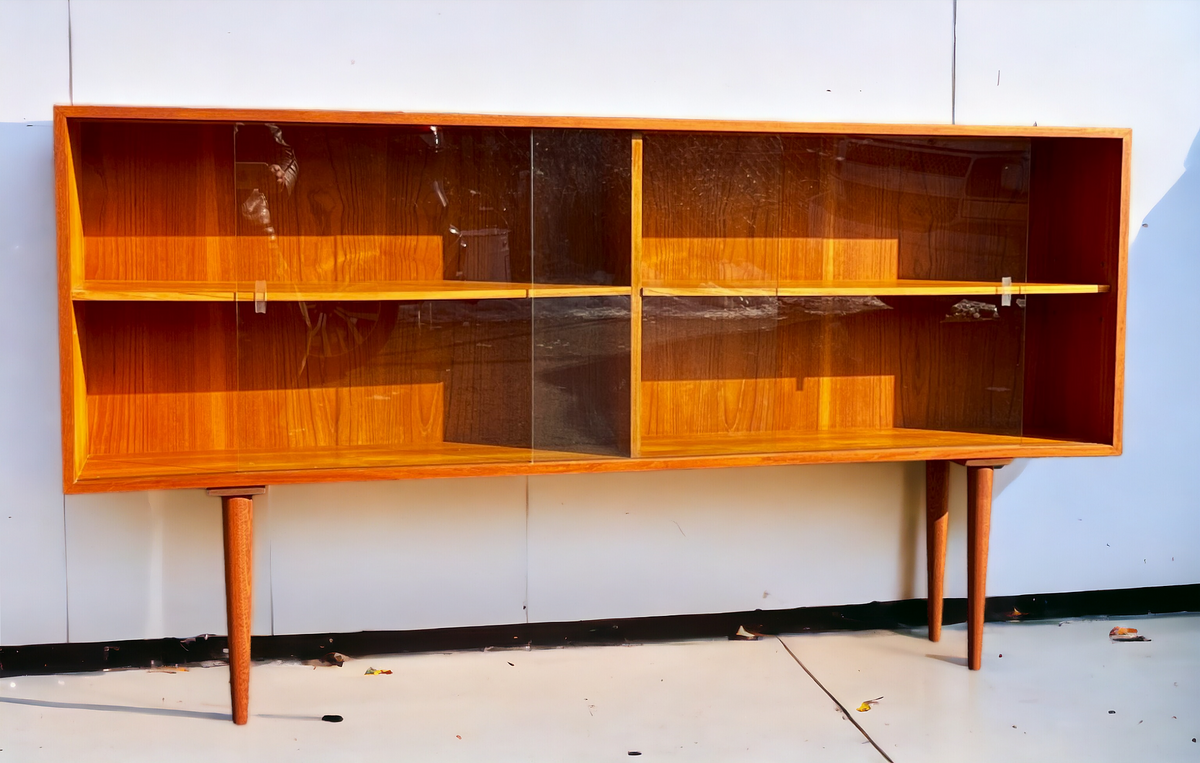 REFINISHED Mid Century Modern Teak Display Bookcase 71.5