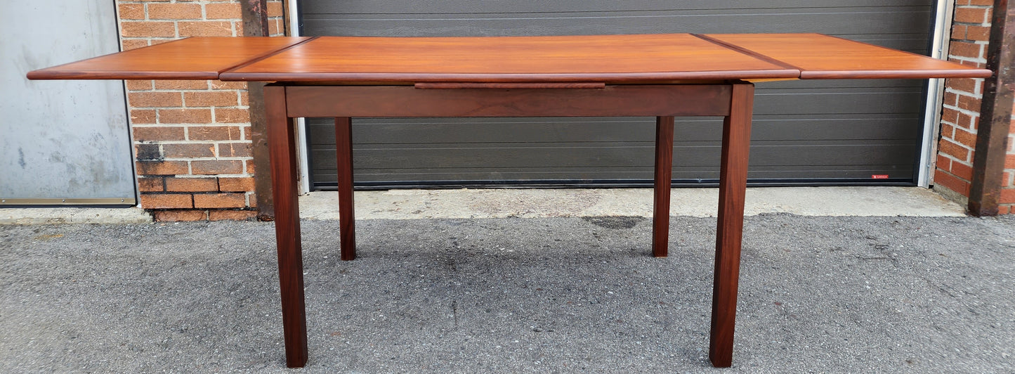 REFINISHED Mid Century Modern Teak Table Draw Leaf 51"-86" & 4 Chairs by RS Associates