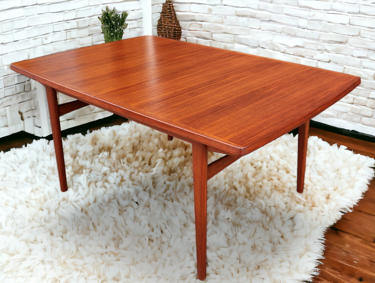 REFINISHED Mid Century Modern Teak Table w 2 Leaves Self-Storing 65.5