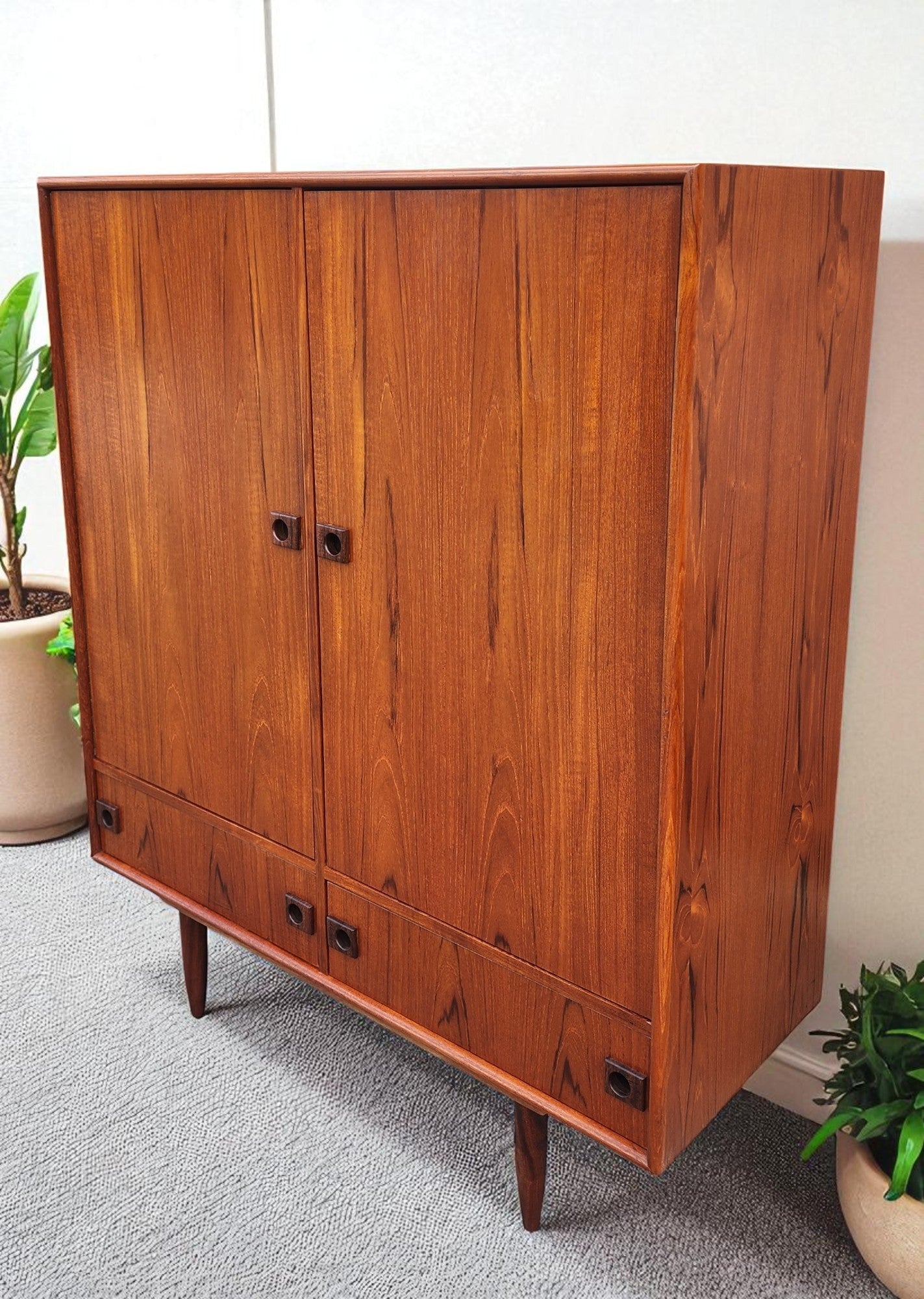 REFINISHED Mid Century Modern Teak Queen Bed w Nightstands, Dresser & Wardrobe