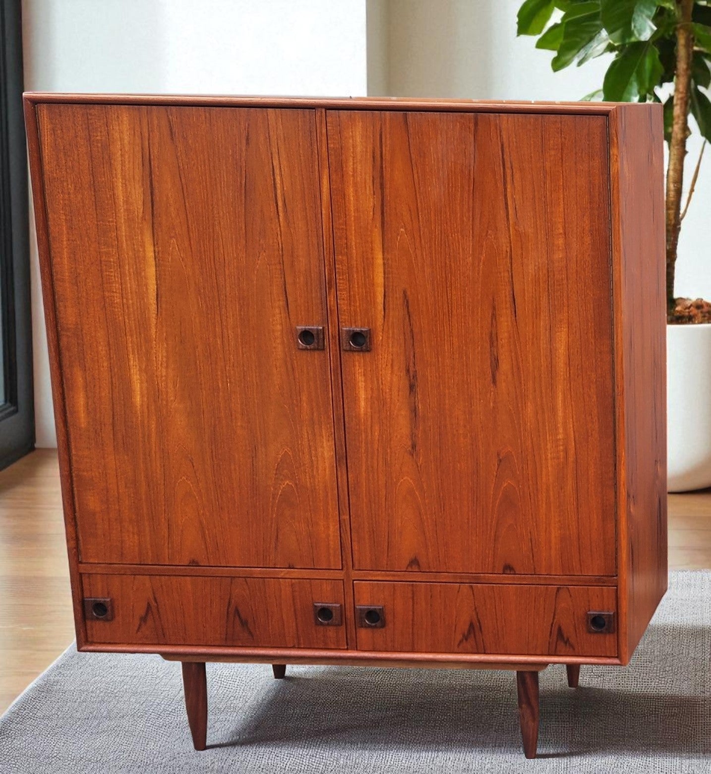 REFINISHED Mid Century Modern Teak Queen Bed w Nightstands, Dresser & Wardrobe