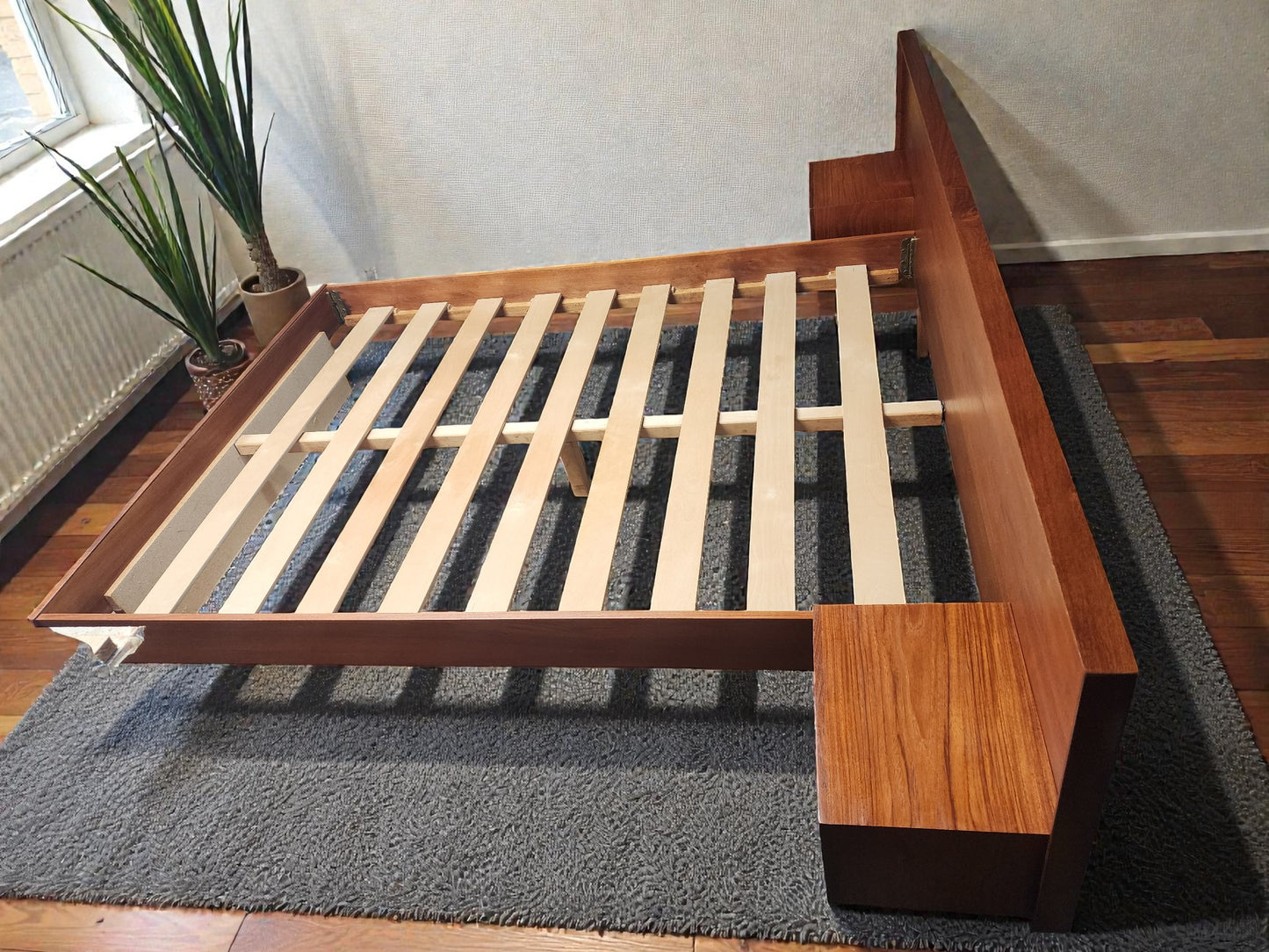 REFINISHED Mid Century Modern Teak Queen Bed w Rosewood Details