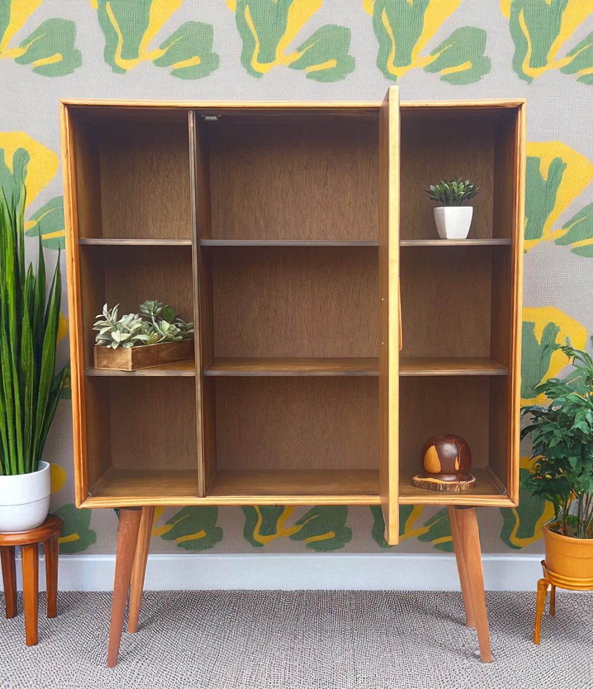 REFINISHED Mid Century Modern Walnut Bookcase by Deilcraft 39