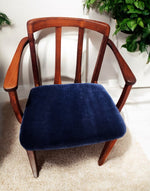 4 REFINISHED REUPHOLSTERED MCM Walnut Chairs by Honderich 8
