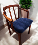 4 REFINISHED REUPHOLSTERED MCM Walnut Chairs by Honderich 9
