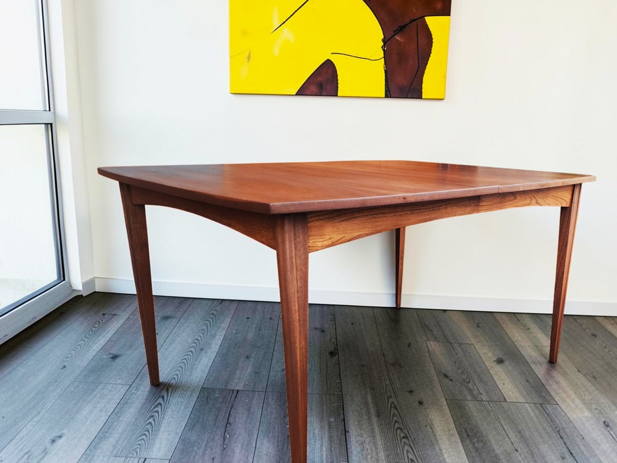 REFINISHED Mid Century Modern Walnut Dining Table w 1 Leaf 54