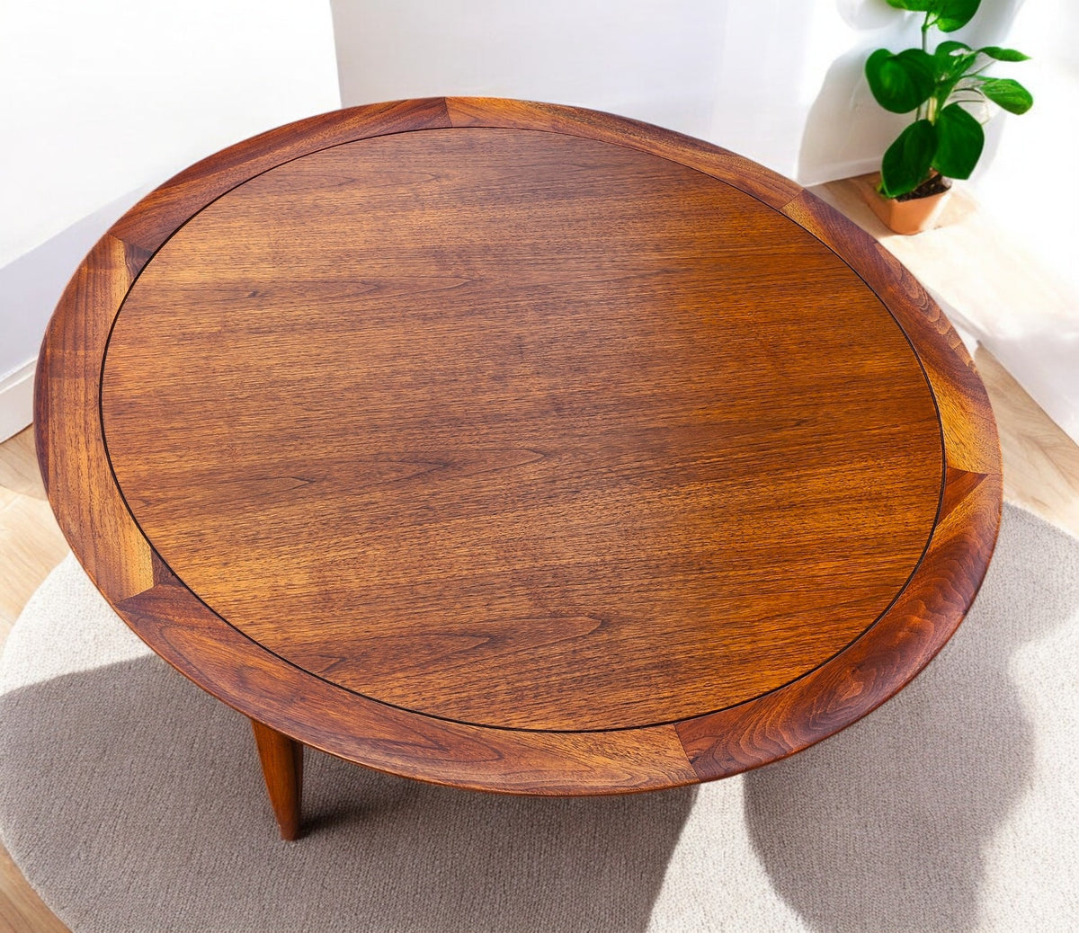REFINISHED Mid Century Modern Walnut Round Coffee Table by Deilcraft D38