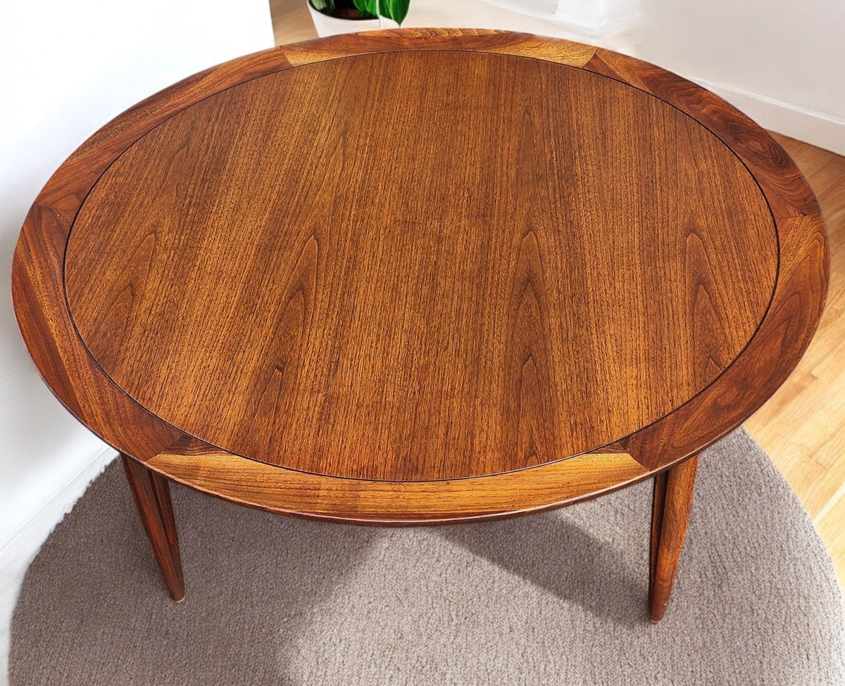 REFINISHED Mid Century Modern Walnut Round Coffee Table by Deilcraft D38