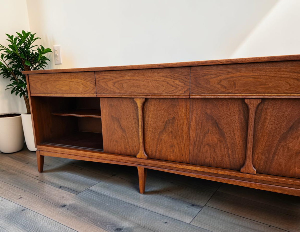 REFINISHED Mid Century Modern Walnut Sideboard 74