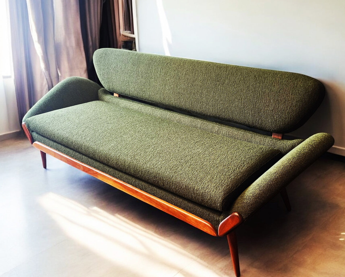 REFINISHED REUPHOLSTERED Mid Century Modern Luigi Tiengo Sofa for Cimon