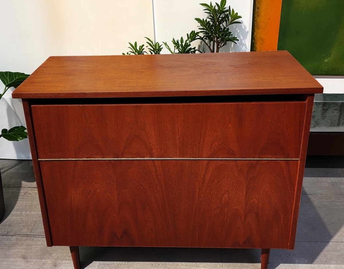 REFINISHED Mid Century Modern Teak Blanket Chest 36.5