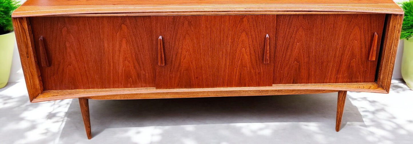REFINISHED Walnut Mid Century Modern Credenza by Deilcraft 68"