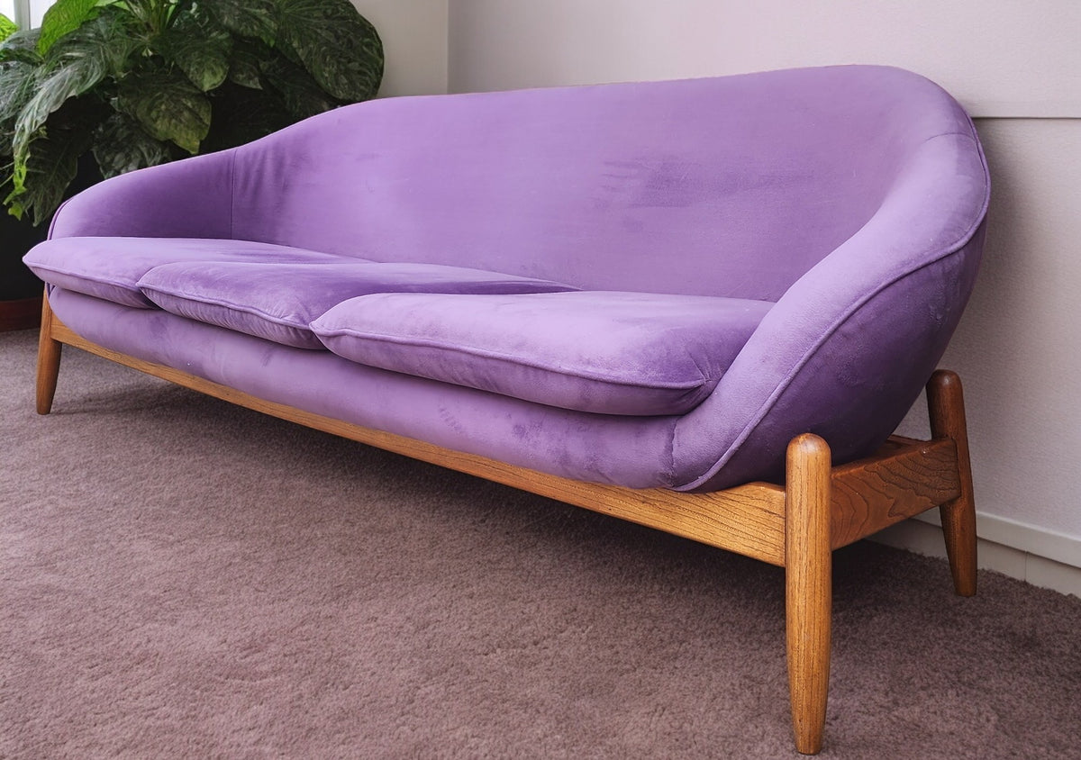 REFINISHED Scandinavian Mid Century Modern Egg Pod Space Age Sofa, Overman style