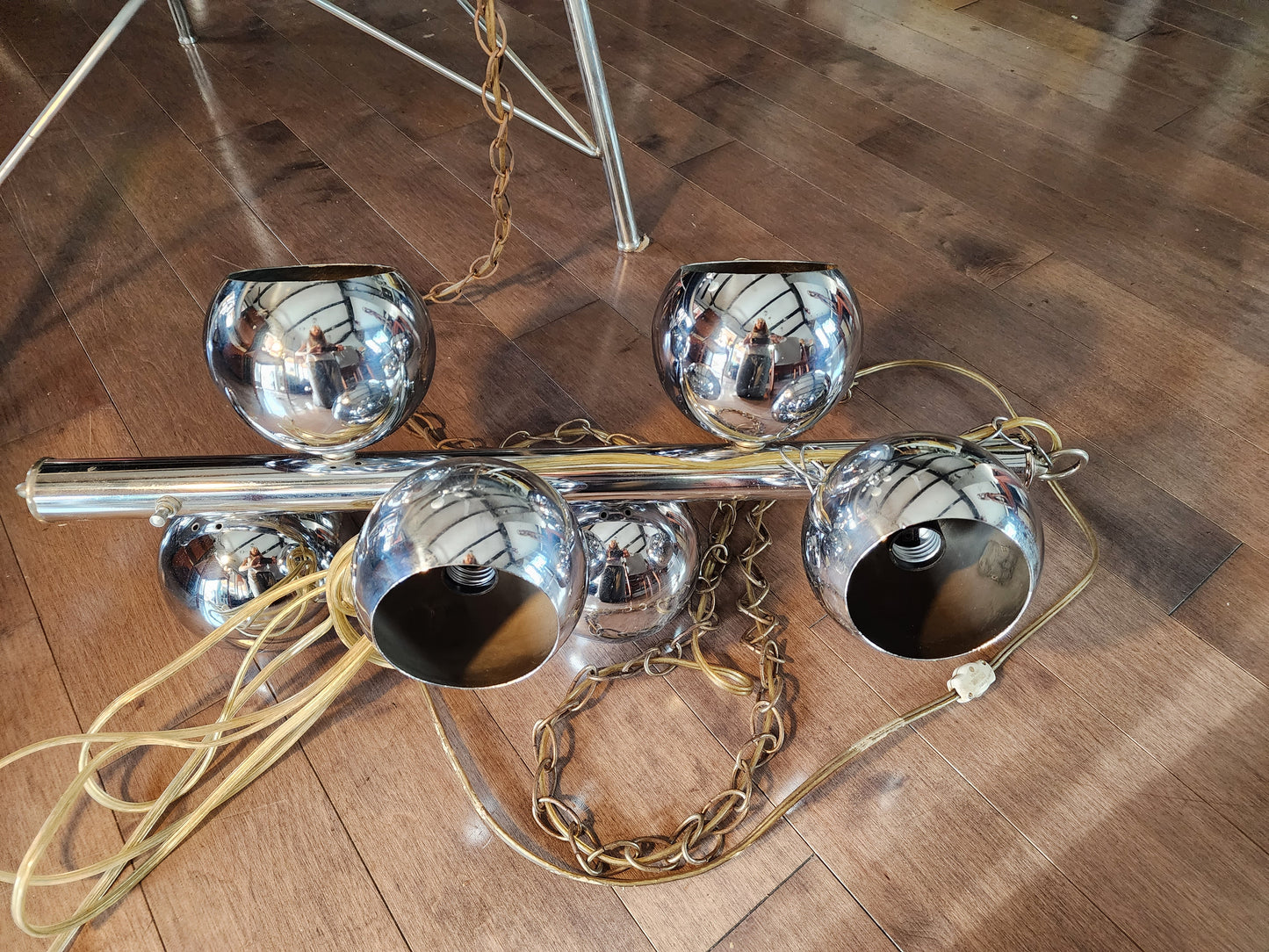 Mid Century Modern Chrome and Glass 6 Eyeballs Ceiling Chandelier Lamp