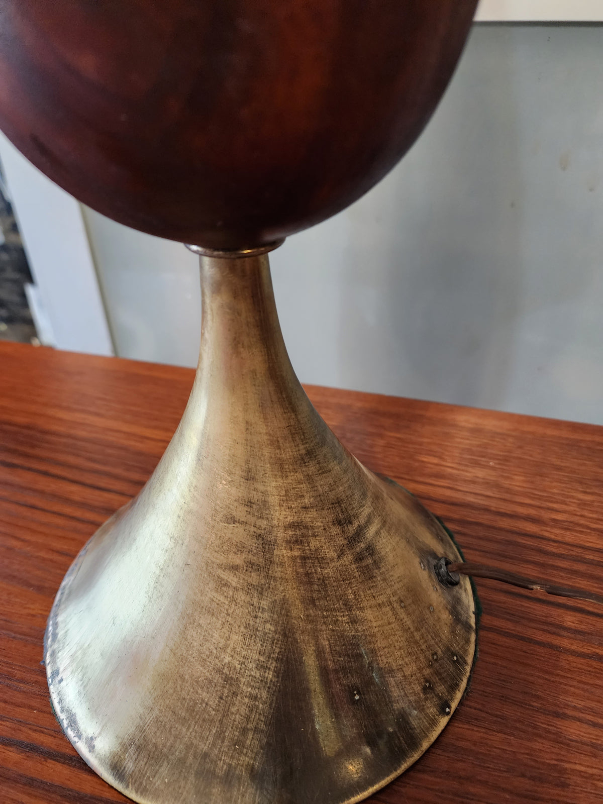 Mid Century Modern Tall Walnut & Brass Lamp by Tony Paul for Westwood 49