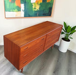 REFINISHED Mid Century Modern Teak Dresser w 6 Drawers 10