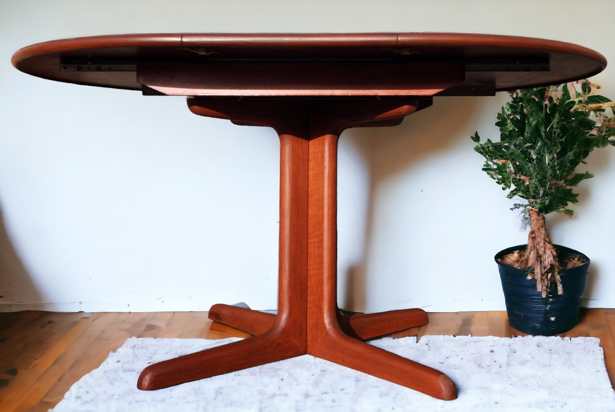 REFINISHED Mid Century Modern Teak Dining Table Round w Self Storing Leaf