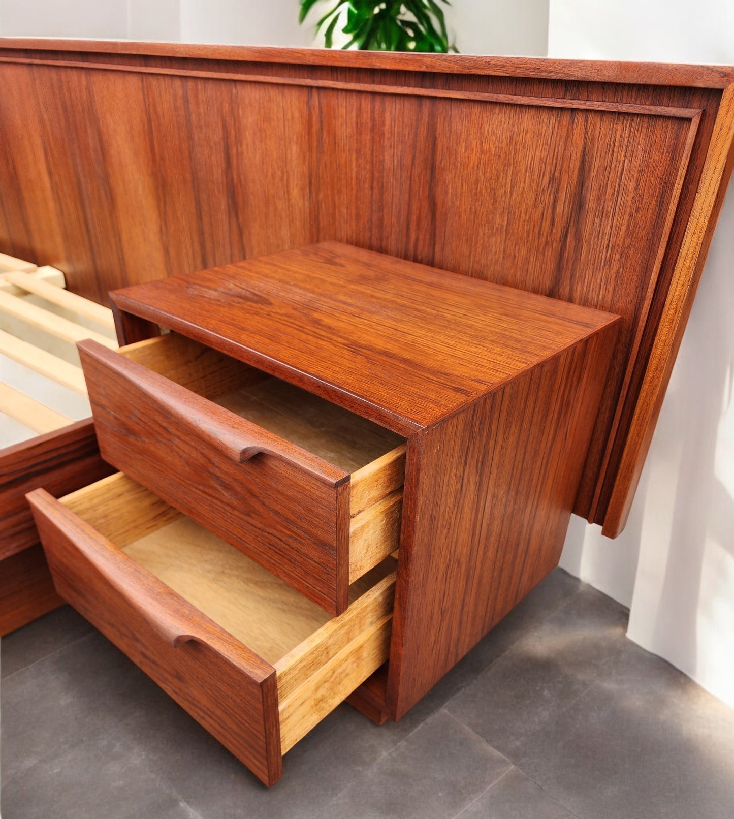 REFINISHED Mid Century Modern Teak King Bed w 2 Night Stands