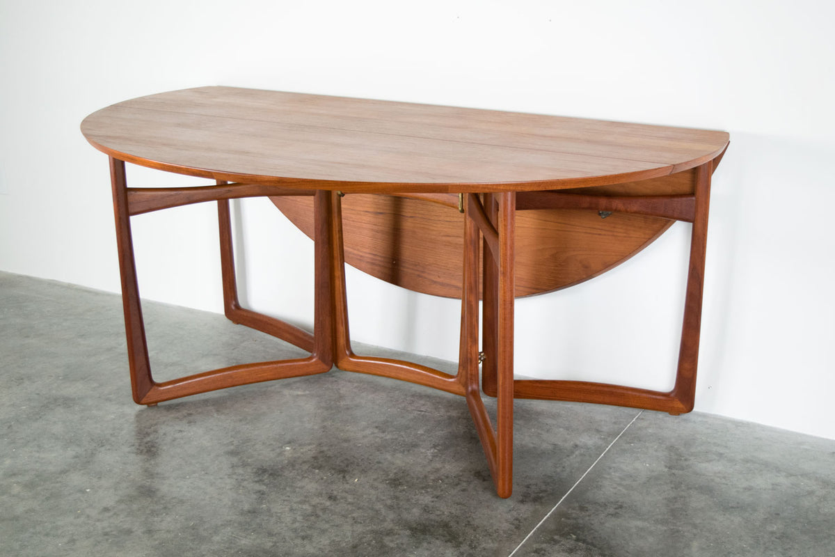 Danish MCM Teak Table by P.Hvidt & O.Mölgaard-Nielsen & 6 chairs by Finn Juhl for France & Søn