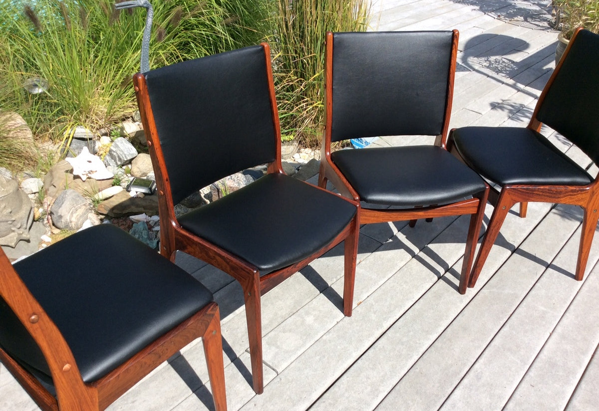 Danish MCM Rosewood Extension Table REFINISHED, 6 Chairs REUPHOLSTERED - Mid Century Modern Toronto