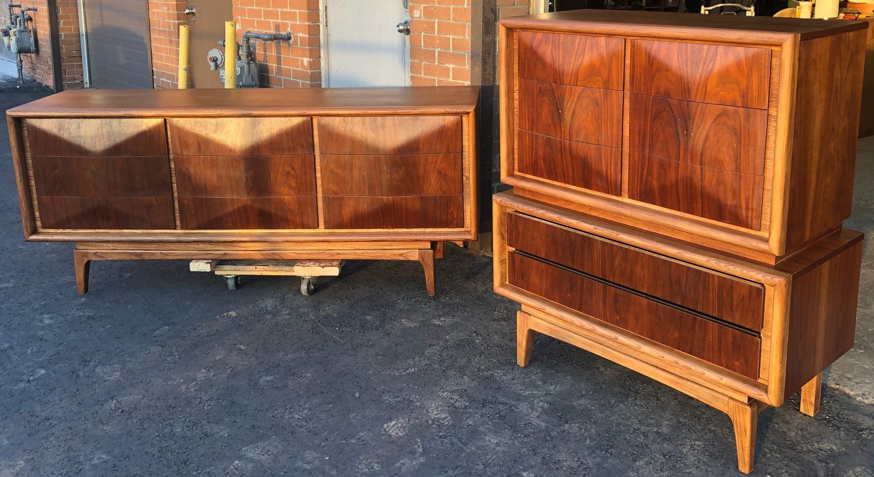 REFINISHED MCM Walnut Bedroom Set Vladimir Kagan style: 9 Drawer Dresser, Tallboy, 2 Nightstands & Headboard - Mid Century Modern Toronto