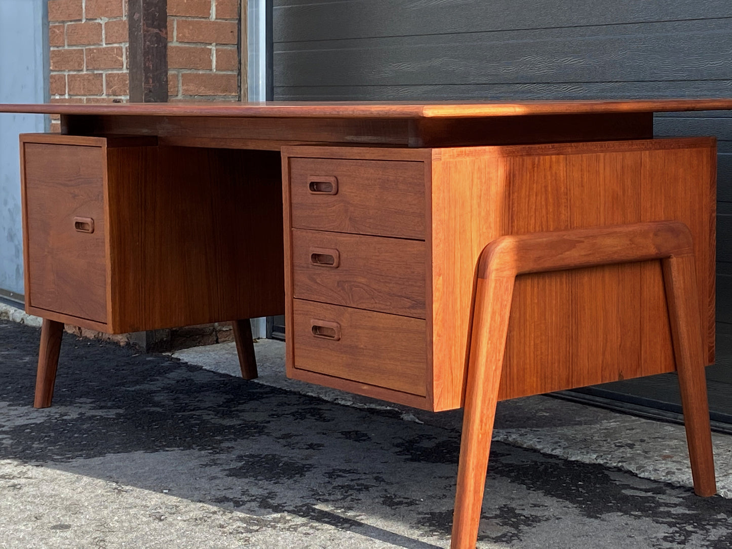 REFINISHED Danish MCM Executive Teak Desk with Floating Top and Finished Back