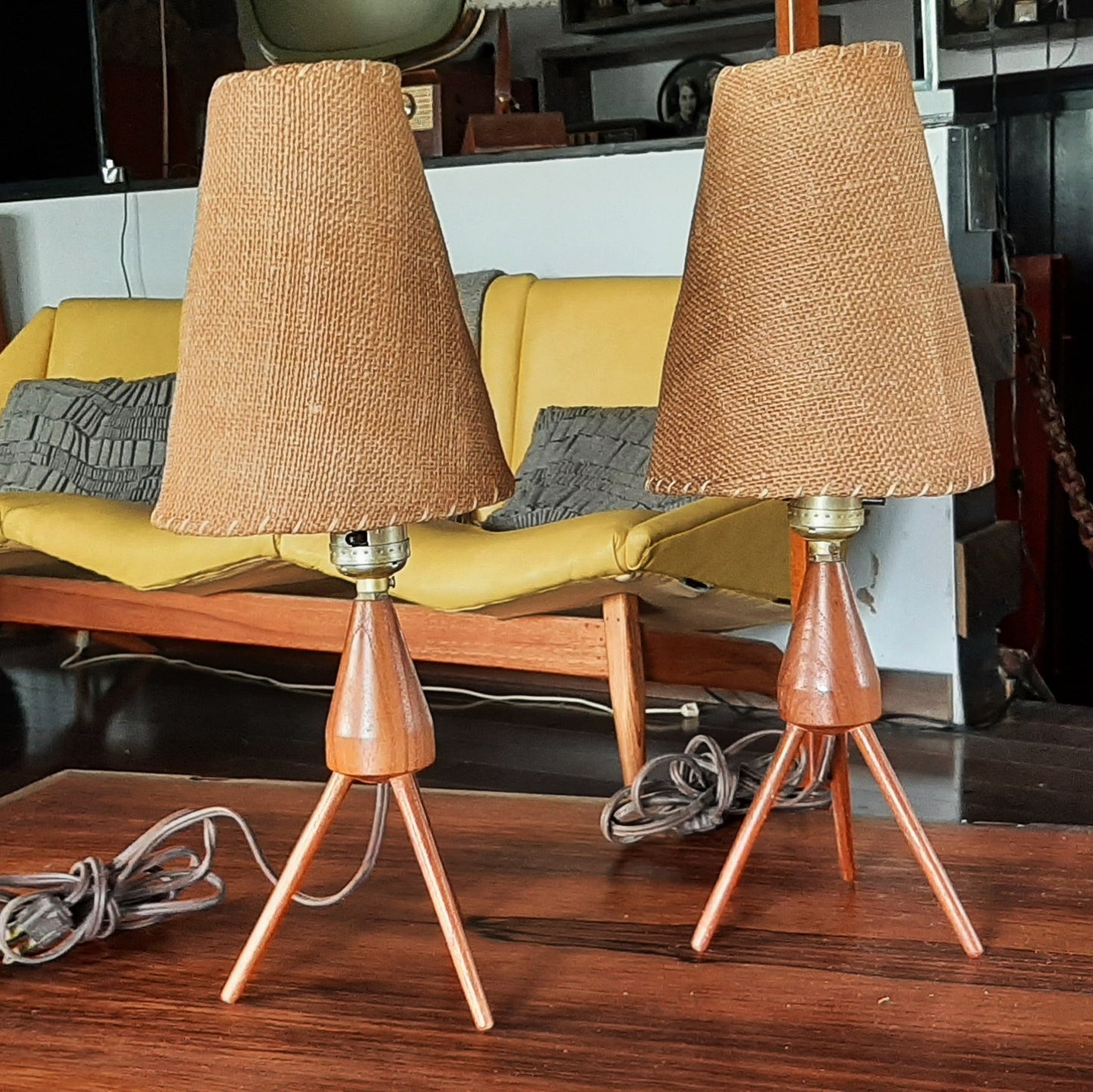 Set of 2 Mid Century Modern Atomic Sputnic Teak Bedside Lamps