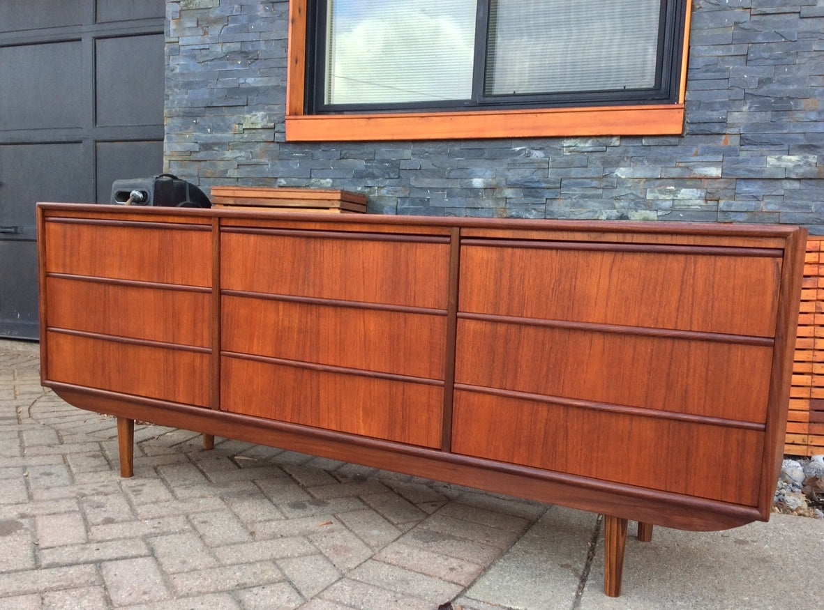 Mid-Century Modern Teak 9 drawers Dresser REFINISHED - Mid Century Modern Toronto