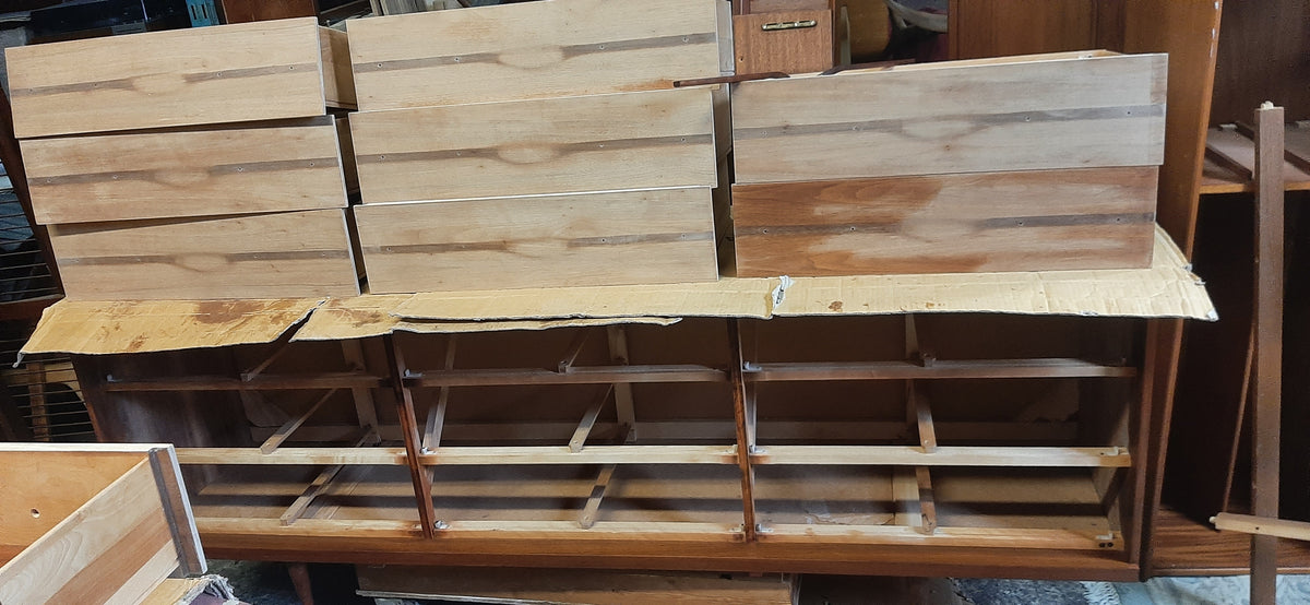 REFINISHED Mid Century Modern Walnut Dresser 9 drawers 84