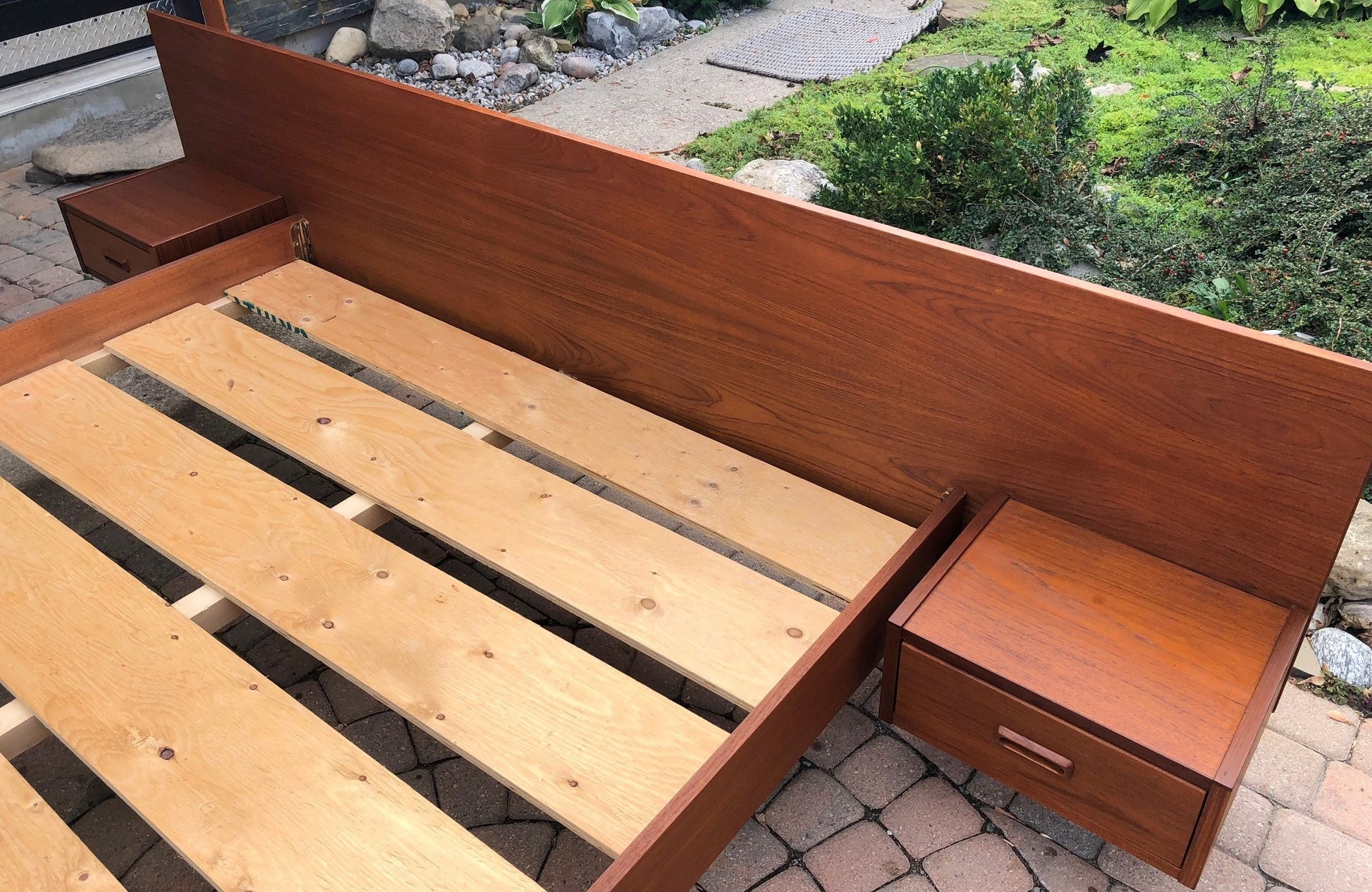 REFINISHED MCM Teak Platform Bed w floating nightstands Queen Low profile - Mid Century Modern Toronto