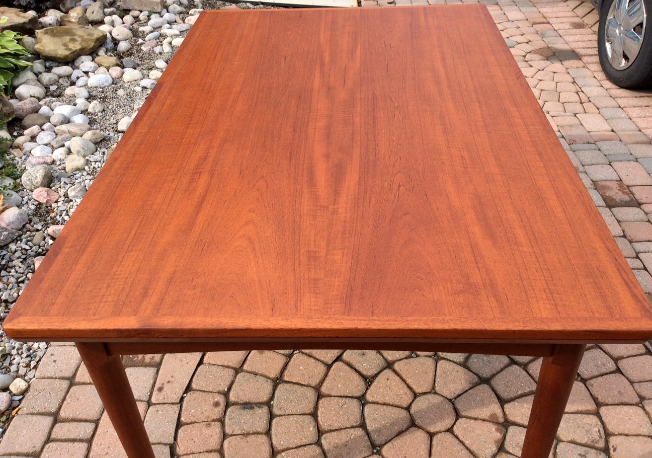 DANISH TEAK DRAW LEAF TABLE EXTENDABLE WITH 2 LEAVES REFINISHED - Mid Century Modern Toronto