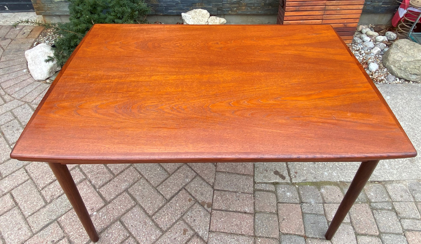 REFINISHED Danish MCM Teak Draw Leaf Table Surfboard shape, PERFECT, 48.5" - 84.5"