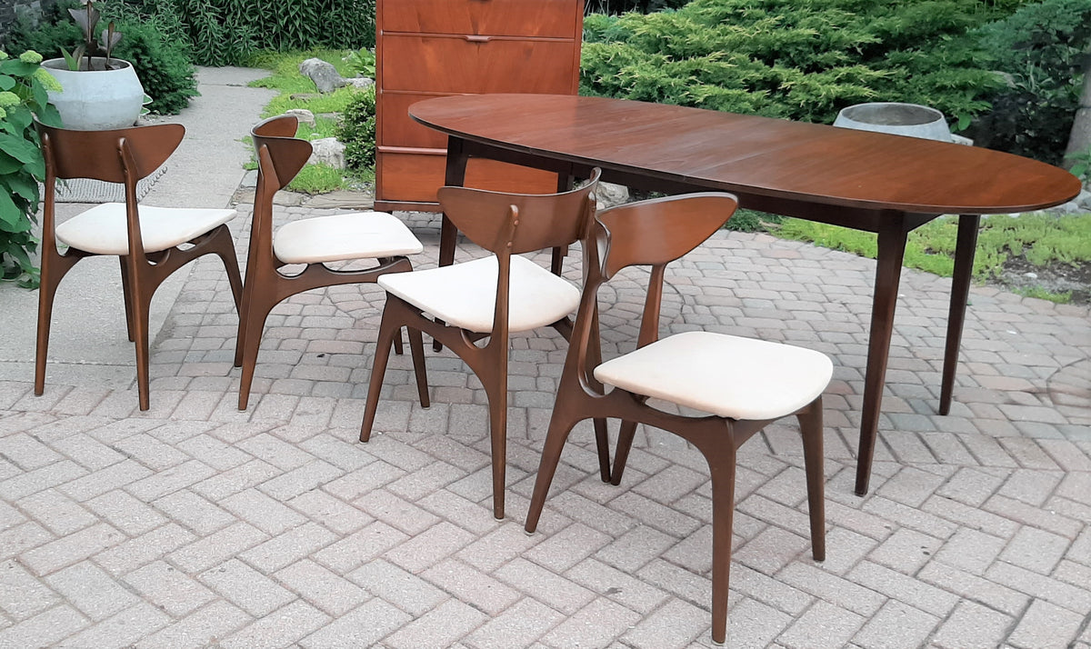 Restored MCM Walnut Dining Table w 1 leaf & 4 Chairs by Deilcraft
