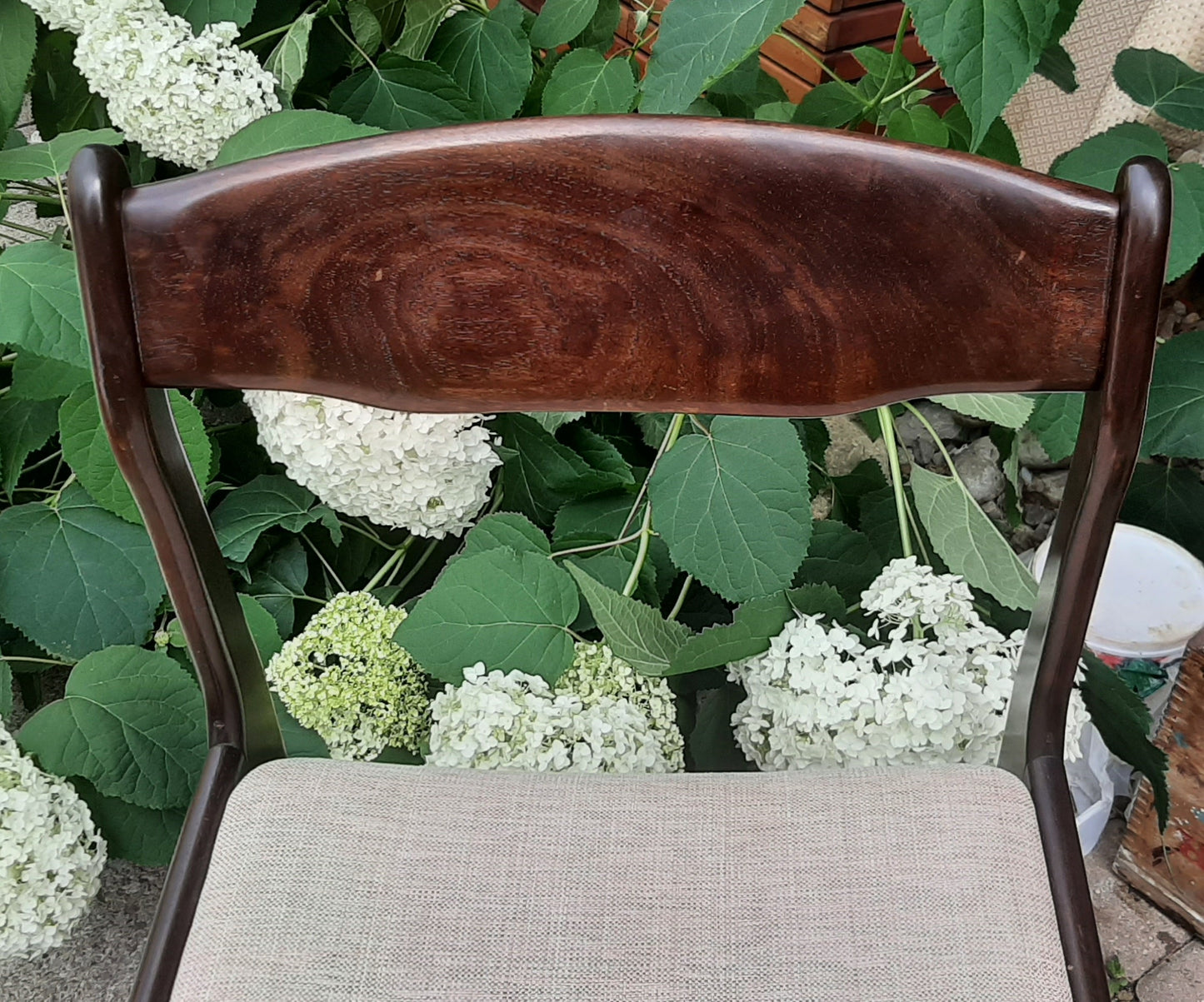 RESTORED Danish Mid Century Modern Rosewood Table w 2 Leaves & 8 Chairs, Perfect