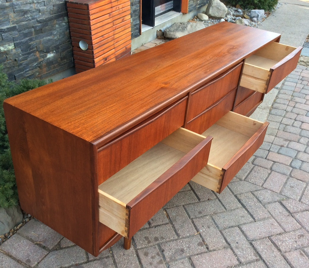 Mid-Century Modern Teak 9 drawers Dresser REFINISHED - Mid Century Modern Toronto