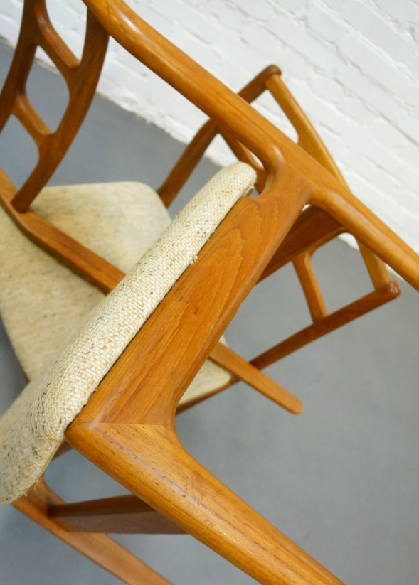 6 REFINISHED Danish Mid Century Modern Teak Chairs will be REUPHOLSTERED