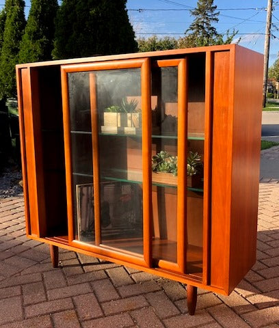 MCM Walnut Bookcase Display with sliding glass doors L 48"x H 44" - Mid Century Modern Toronto