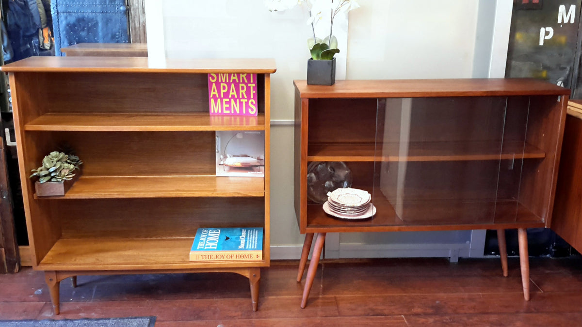 Mid Century Modern Solid Ash Display China Bookcase RESTORED 38