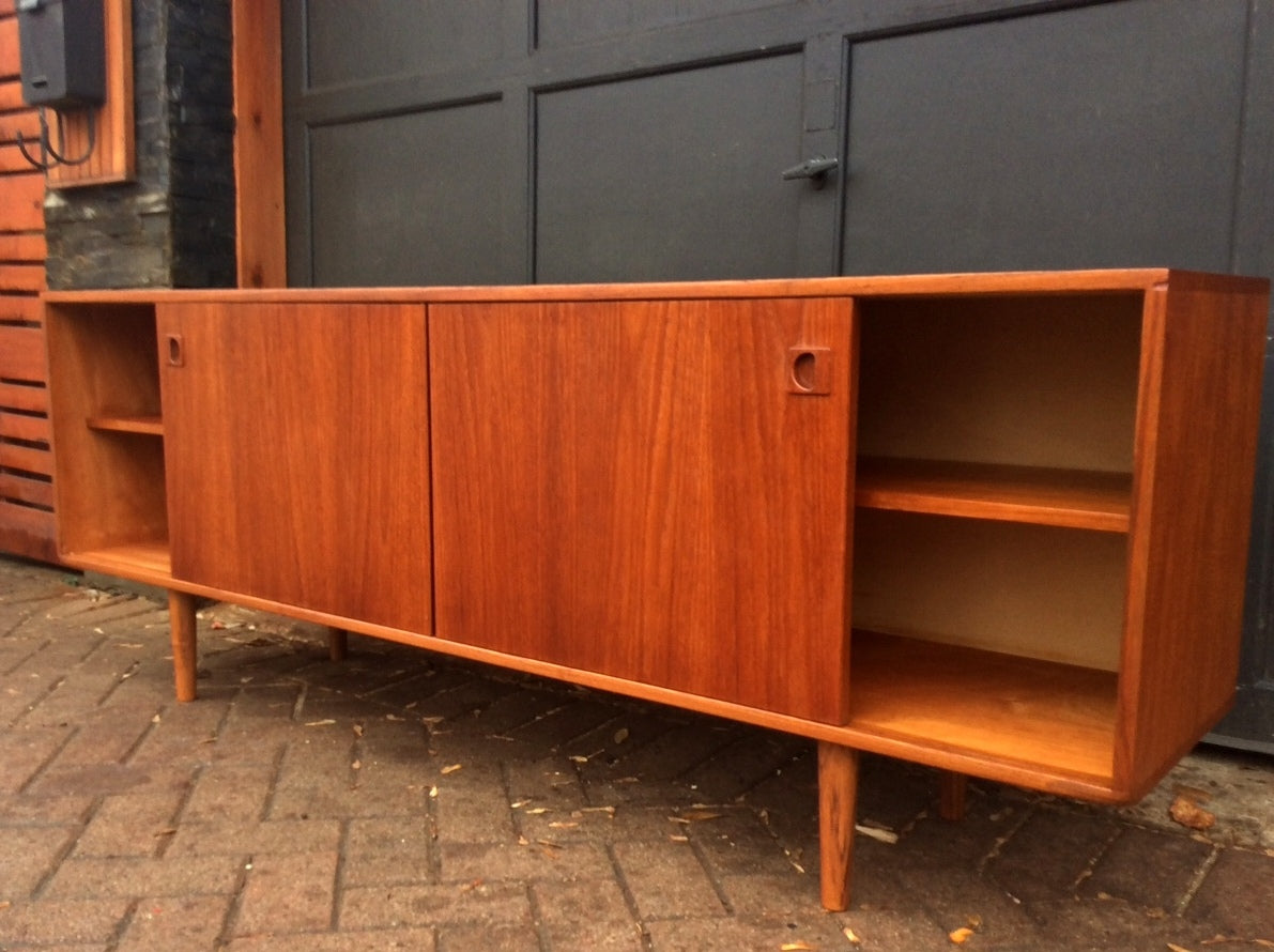 REFINISHED Mid Century Modern Teak Sideboard Buffet TV Media Records Console Low Profile 6 ft - Mid Century Modern Toronto